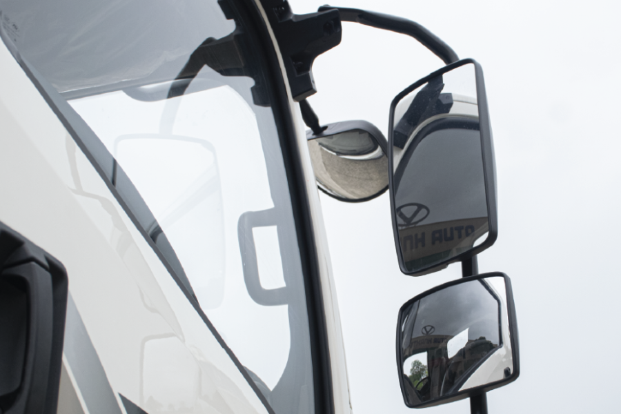 Gương chiếu hậu 2 tầng: gương phẳng và gương cầu