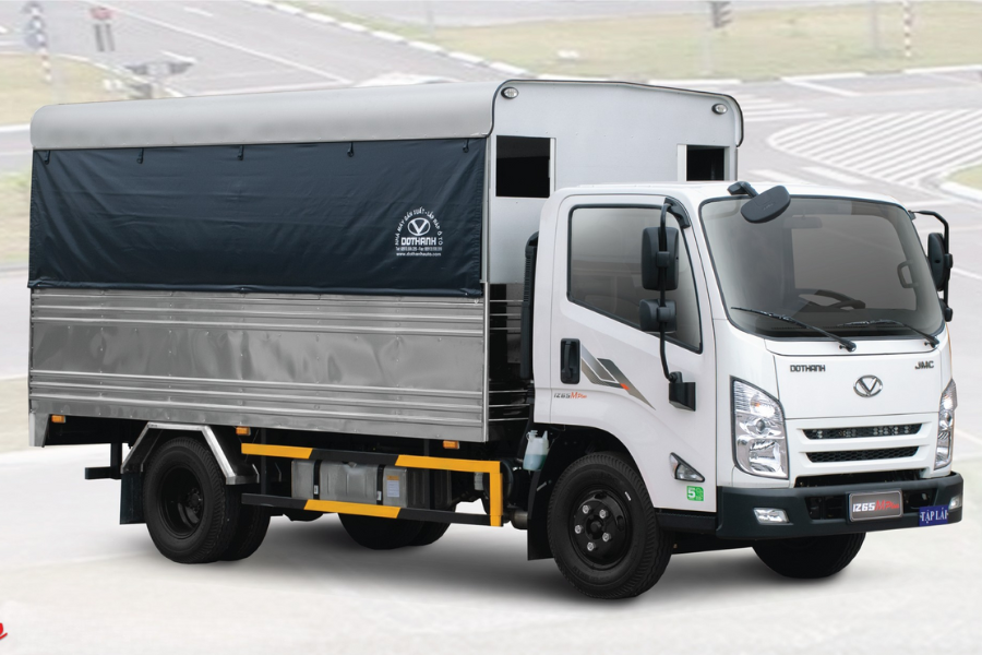 IZ65M Plus - XE TẬP LÁI